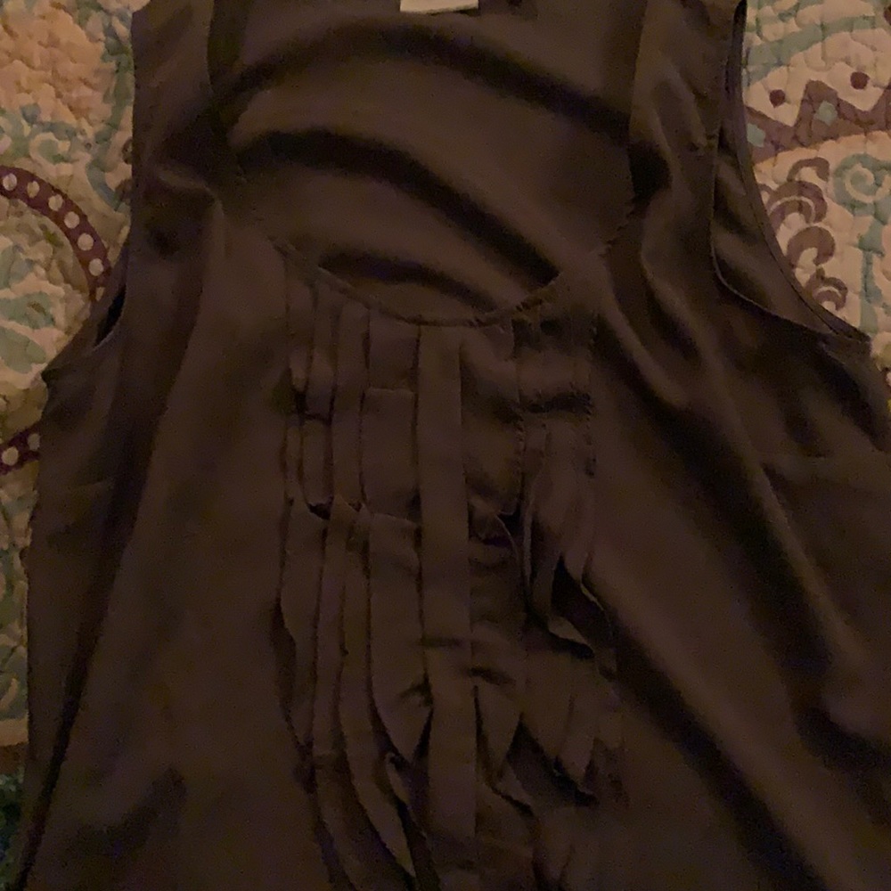 Grey tank